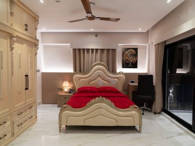 Room 101: Superior Room