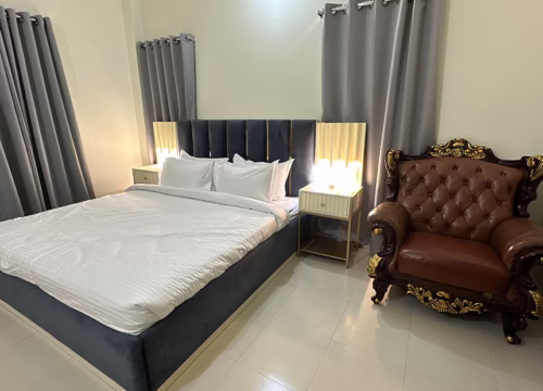 Room 666: Golf Cottage